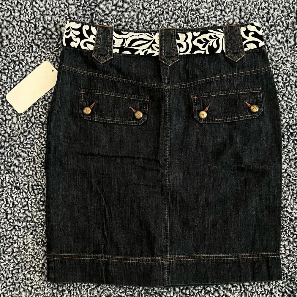 NWT - Krush - Women’s Jean Skirt - Size 2 - Picture 7 of 8